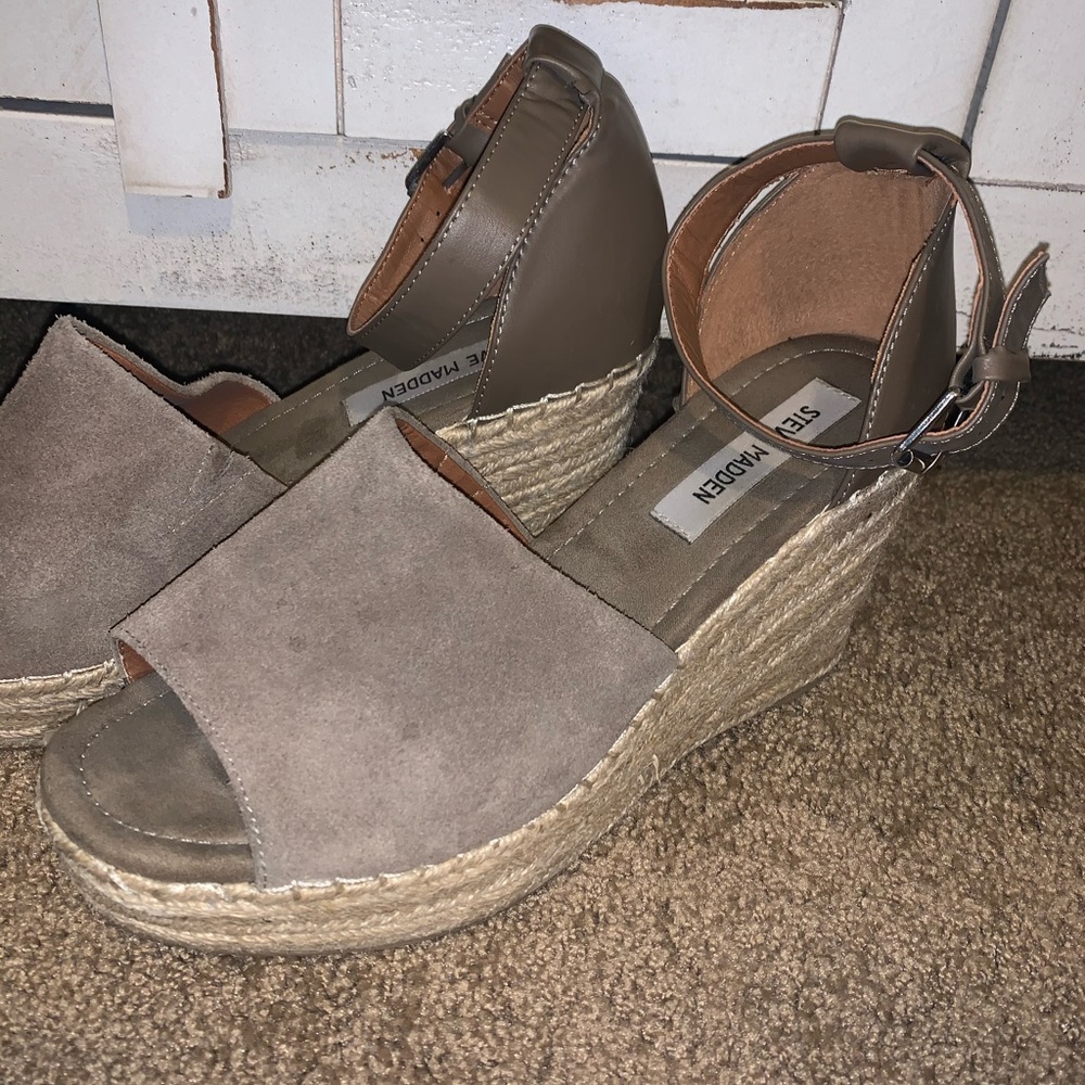 Steve Madden wedges